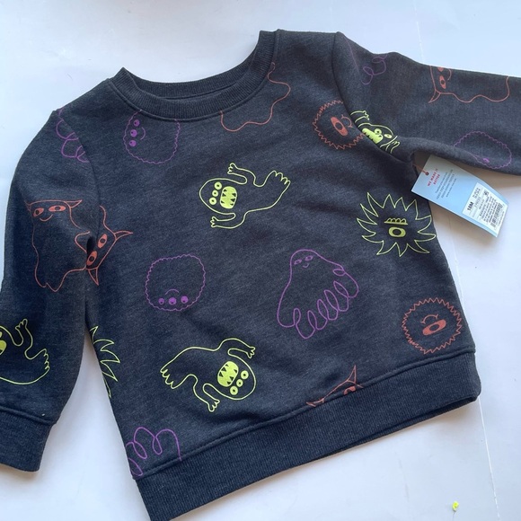 Crew Neck Sweatshirt & Short Set Monster Print Cat & Jack Size 18 Months - Picture 3 of 7